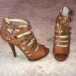 Brown leather Michael Kors heels